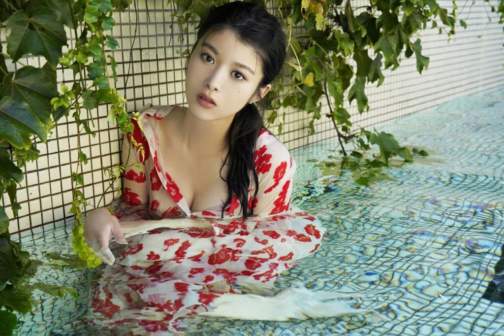 馬場ふみか　水着