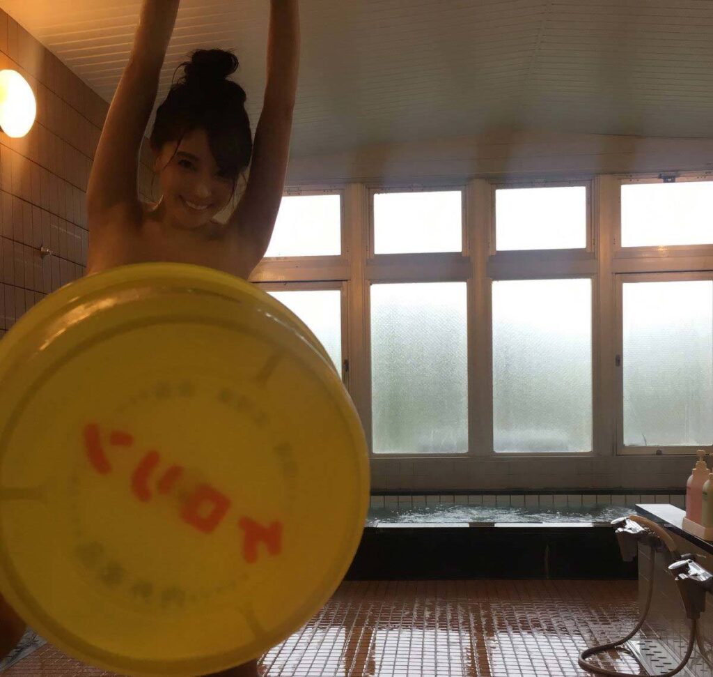 森咲智美　ヌード