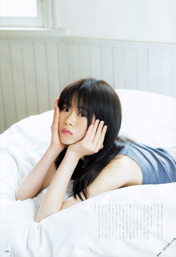 山﨑怜奈 ヌード