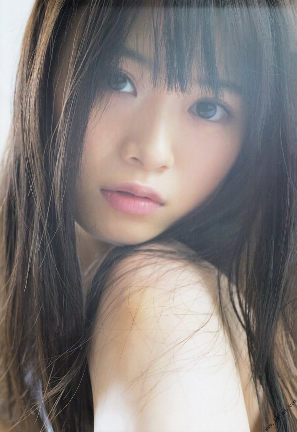 山﨑怜奈 ヌード