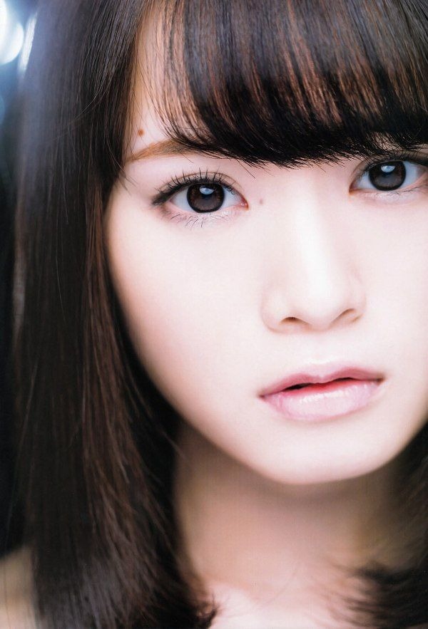 山﨑怜奈 ヌード