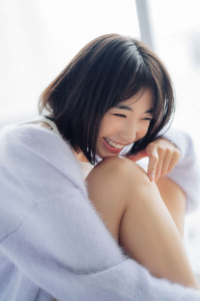 坂ノ上茜 水着
