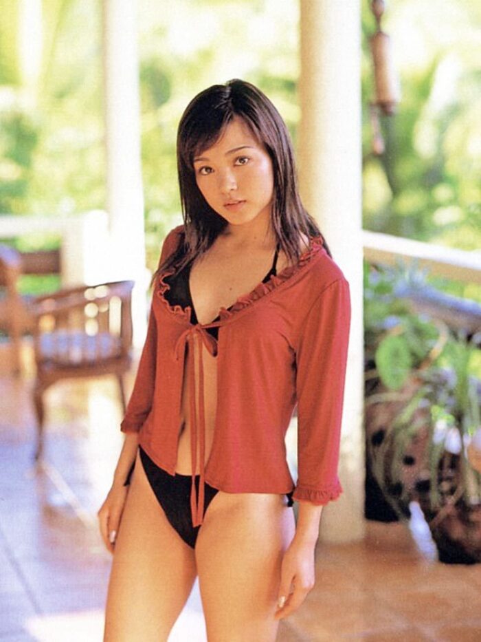 国仲涼子 水着