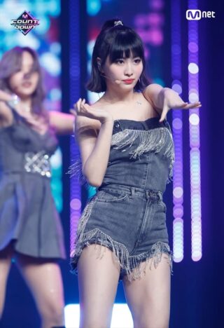TWICE モモの水着グラビア画像257枚 | エロネタ画像庫