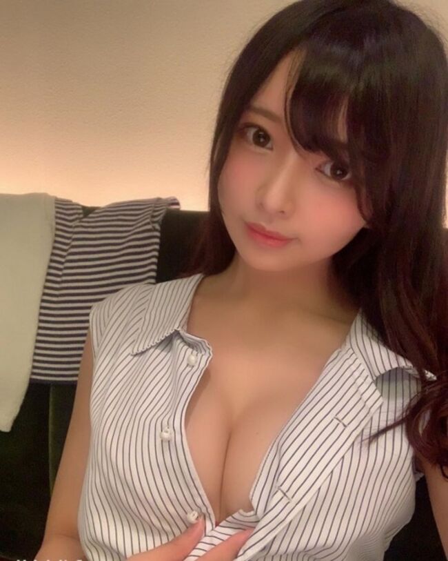 橋本ひかり 水着