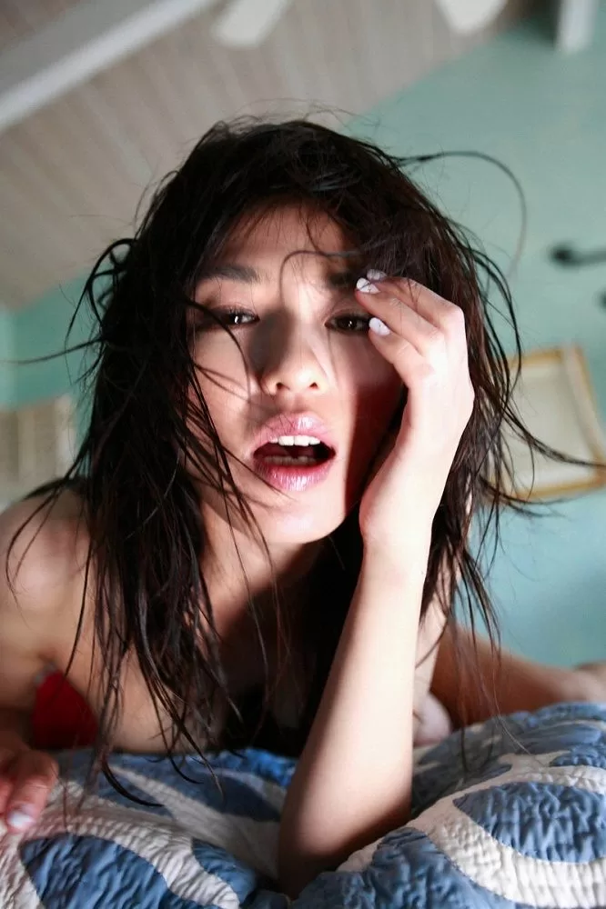 宮内知美 ヌード