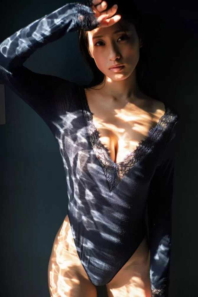 澄田綾乃 水着 ビキニ ランジェリー 下着 グラビア 写真集