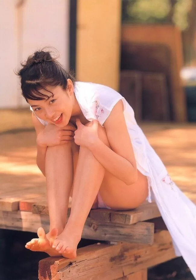 伊東美咲 水着 ビキニ ランジェリー 下着 グラビア 写真集