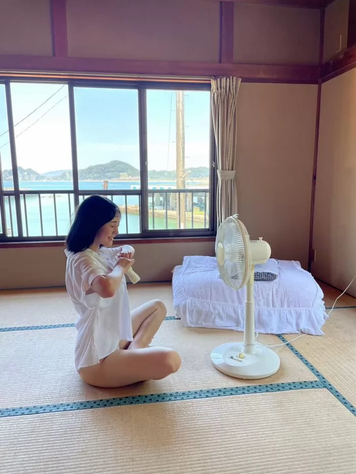白濱美兎 水着 ビキニ ランジェリー 下着 グラビア 写真集