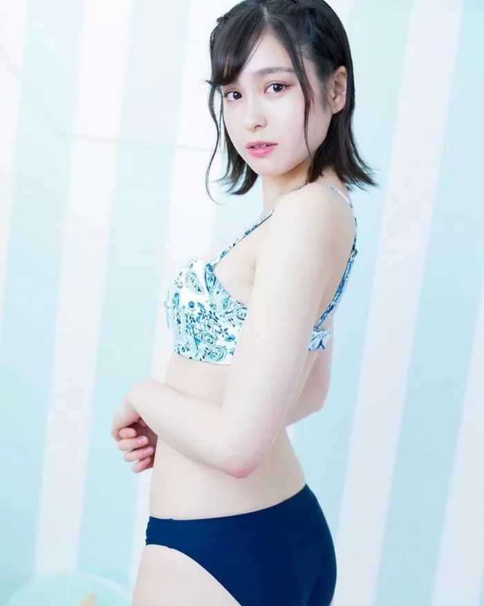 ヲヲタリンリン 水着 ビキニ ランジェリー 下着 グラビア 写真集