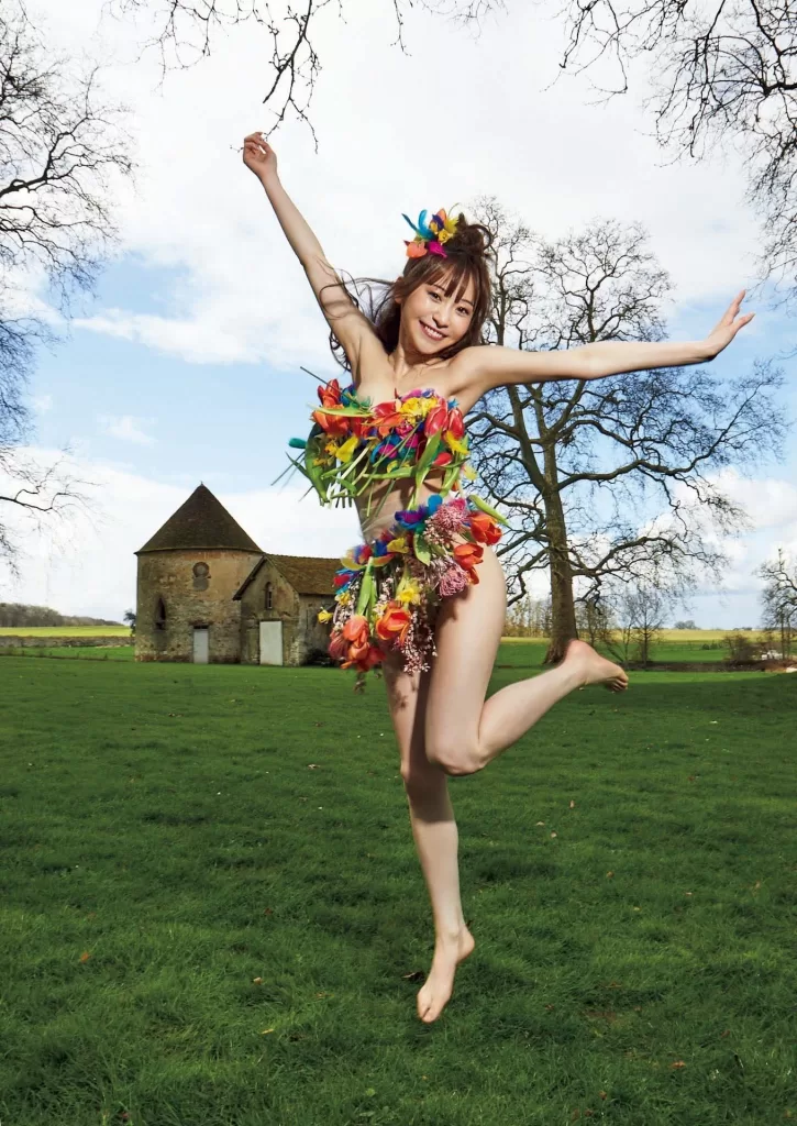 かとゆり　ヌード