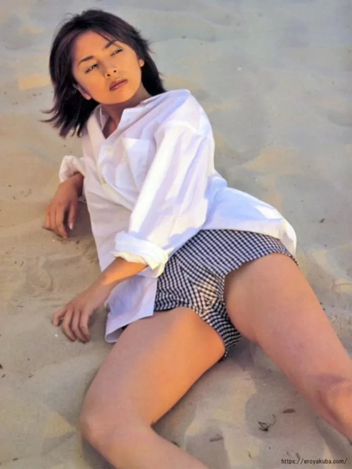 櫻井淳子 ヌード ノーブラ おっぱい 濡れ場 セックス 水着 ビキニ ランジェリー 下着 グラビア 写真集 ショムニ 特命係長 ベッドシーン 乳首