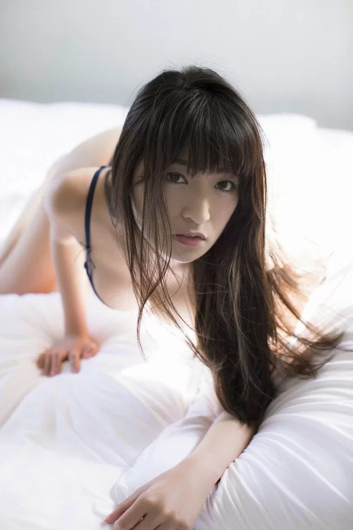 ☆HOSHINO ヌード 手ブラ ノーブラ 濡れ場 水着 ビキニ ランジェリー 下着 グラビア 写真集 星野恵 星野愛実 よしもとグラビアエージェンシー 仮面女子 アーマーガールズ 脱いだらスゴイ!スレンダーGカップ 今ドキの巨乳系女子大生