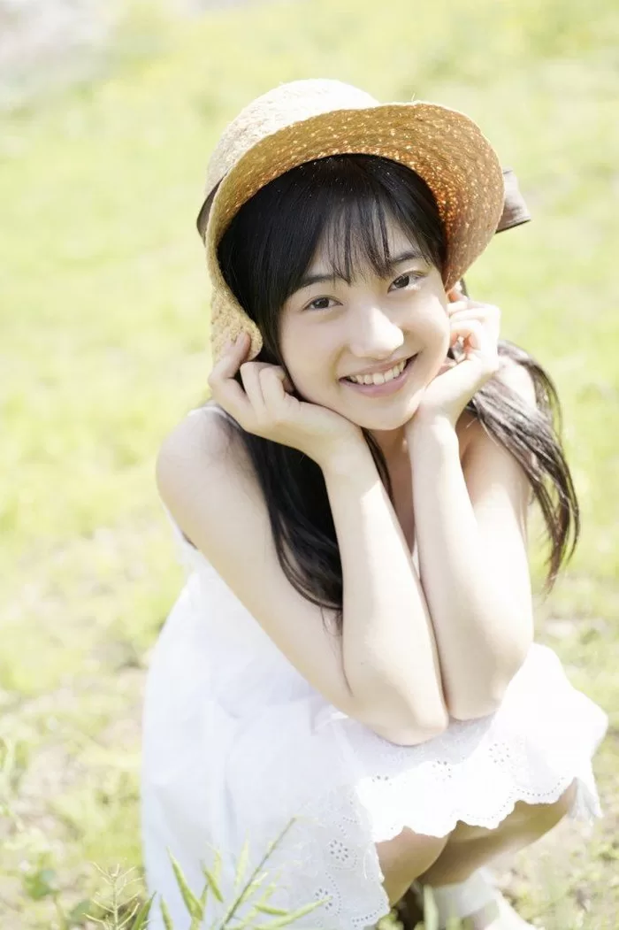 梁川奈々美 水着 ビキニ ランジェリー 下着 グラビア 写真集 ハロー!プロジェクト カントリー・ガールズ Juice=Juice ハロプロ 卒業 芸能界引退 やなみん なーちゃん