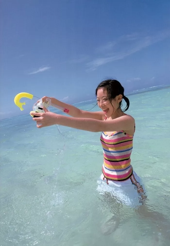 前田亜季 水着 ビキニ ランジェリー 下着 グラビア 写真集 子役時代 チャイドル NHK教育 天才てれびくん てれび戦士 バトル・ロワイアル あっぱれさんま大先生 アメリカ・ボストン留学