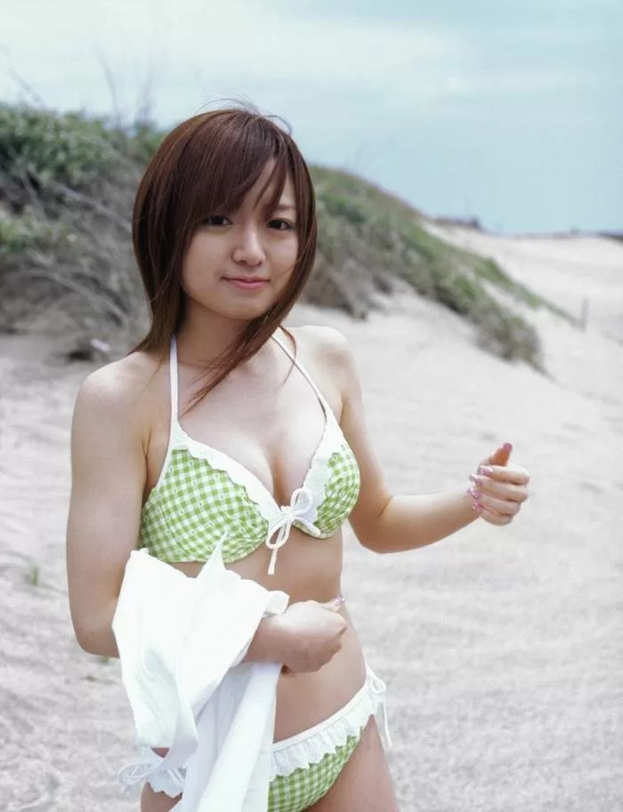 紺野あさ美 水着 ビキニ ランジェリー 下着 グラビア 写真集 モーニング娘。 モー娘。 ハロプロ ハロー!プロジェクト フリーアナウンサー 女子アナ