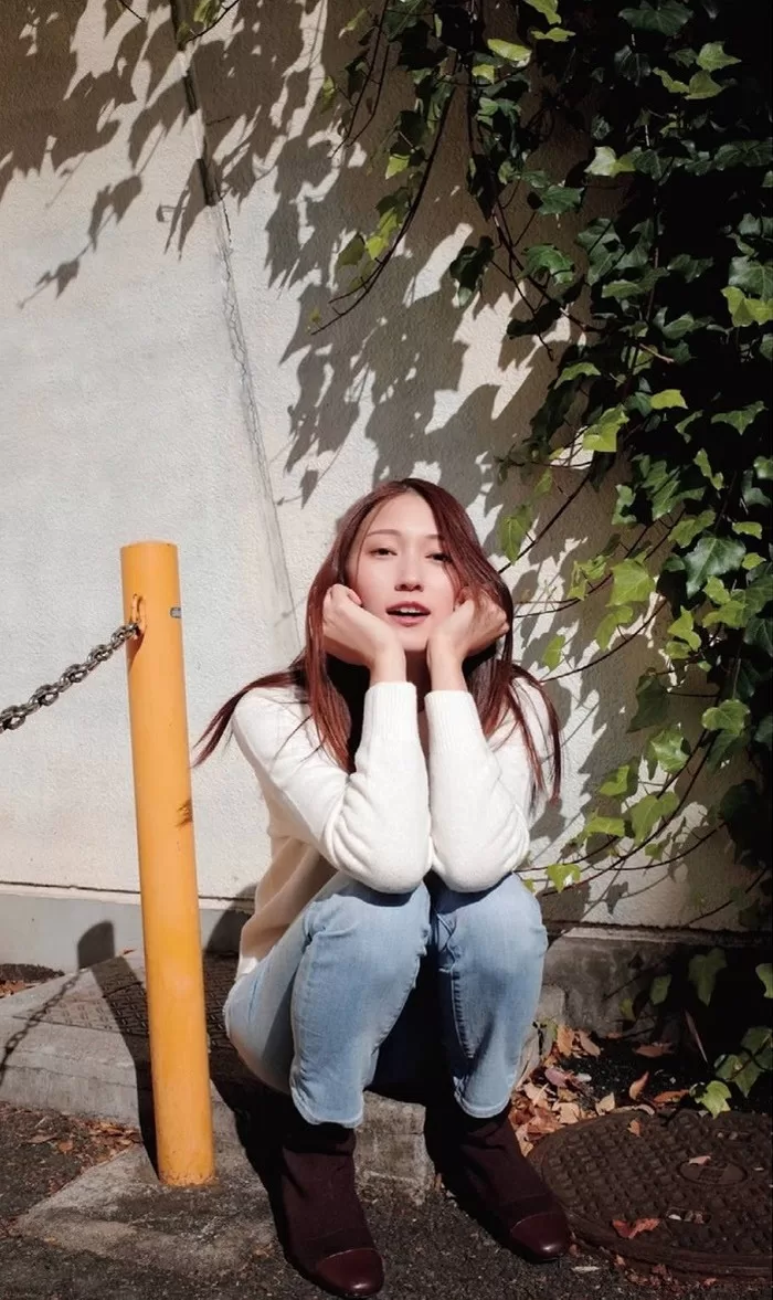 大野いと 水着 ビキニ ランジェリー 下着 グラビア 写真集 原色美女図鑑 週刊少年マガジン おっぱいバレー Seventeen専属モデル 高校デビュー ヒロイン 長嶋晴菜役 第91回全国高校サッカー選手権大会 8代目応援マネージャー 福岡ソフトバンクホークス