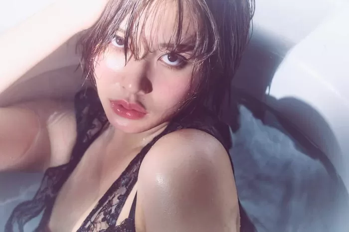 伊藤純奈 水着 ビキニ ランジェリー 下着 グラビア 写真集 乃木坂46