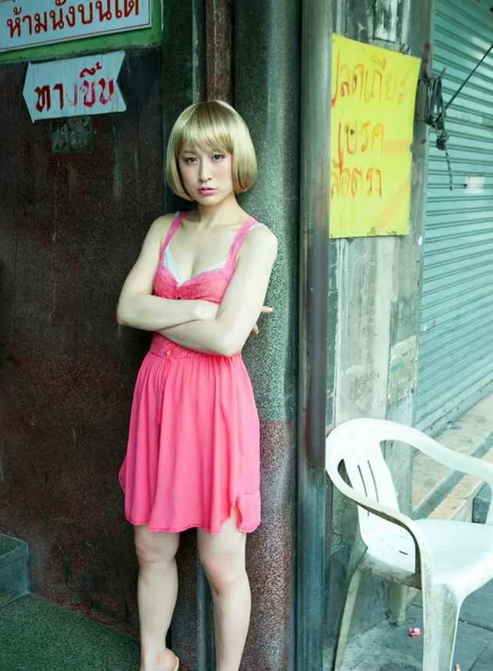 おかもとまり ヌード 濡れ場 水着 ビキニ ランジェリー 下着 グラビア 写真集 ものまね