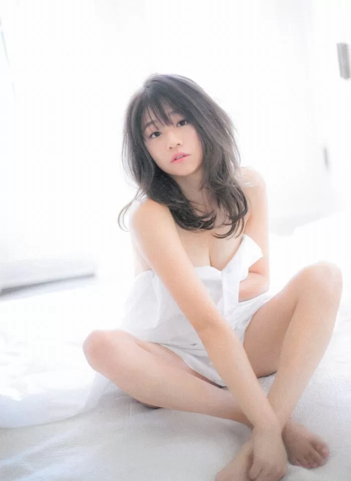 島田晴香 ヌード 濡れ場 水着 ビキニ ランジェリー 下着 グラビア 写真集 AKB48 チームK 実業家 旅館 若女将