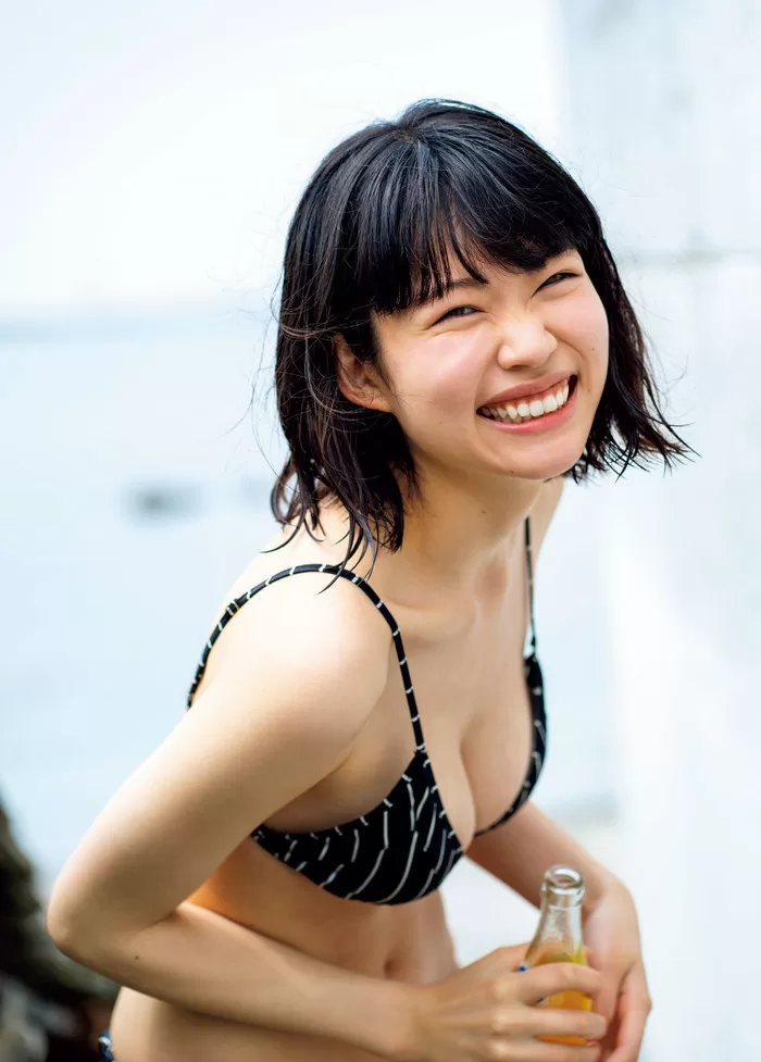 葵うたの ヌード 濡れ場 水着 ビキニ ランジェリー 下着 グラビア 写真集 声優 葵叶望 アイドルグループ TAKENOKO 日本制服アワード ミスマガジン2020 サウナ