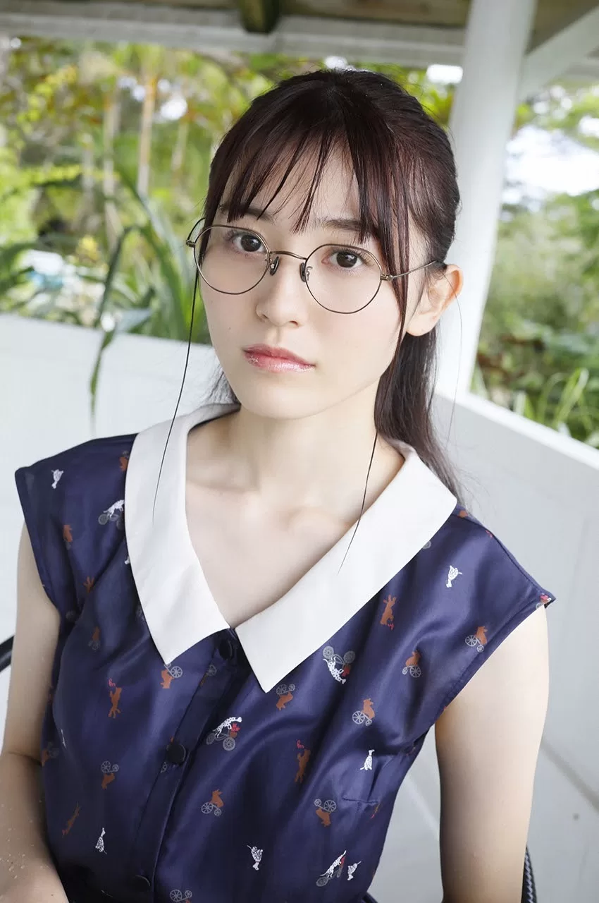 吉井美優 水着 ビキニ ランジェリー 下着 グラビア 写真集 26時のマスカレイド ニジマス