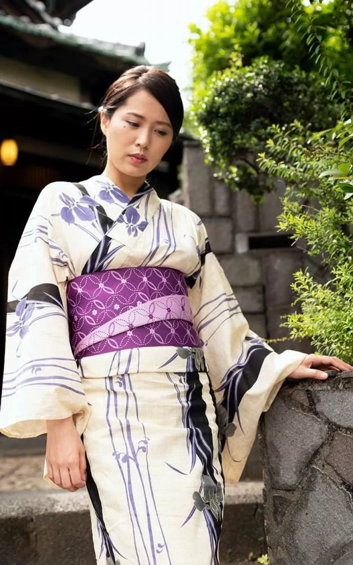 通野未帆 ヌード 濡れ場 水着 ビキニ ランジェリー 下着 グラビア 写真集 AV女優