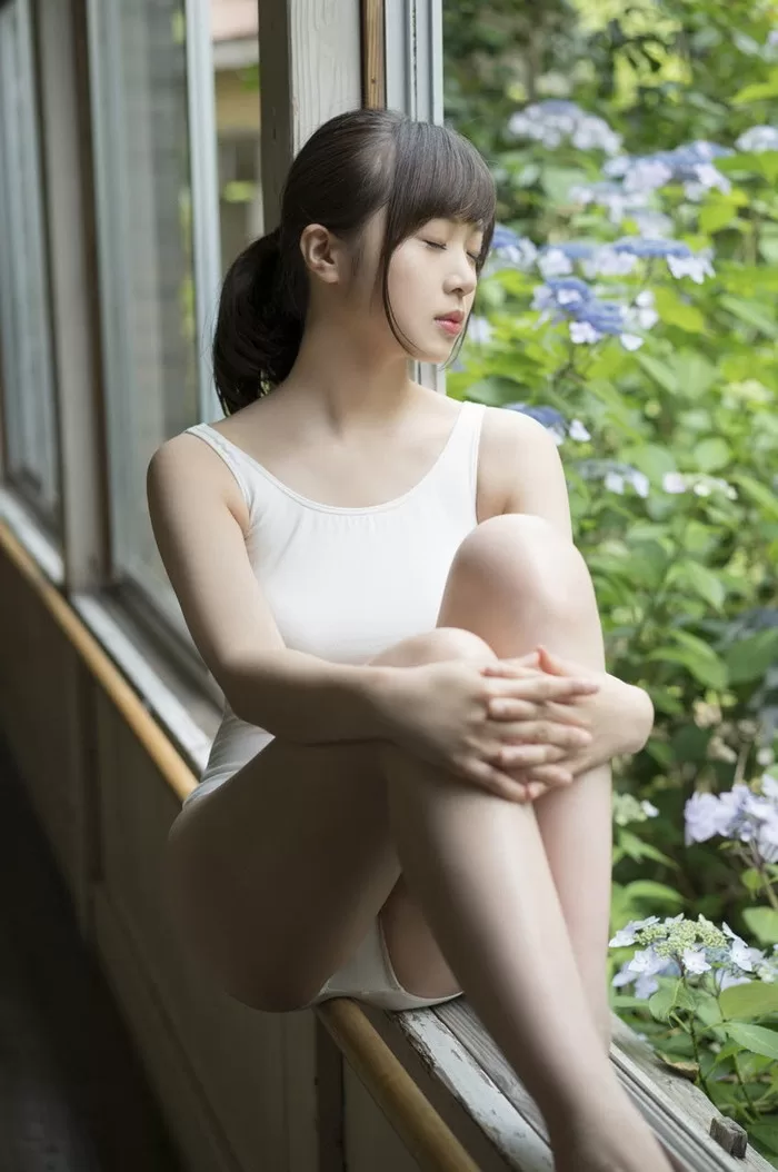 こもりやさくら 水着 ビキニ ランジェリー 下着 グラビア 写真集 次世代ユニット X21 籠谷さくら