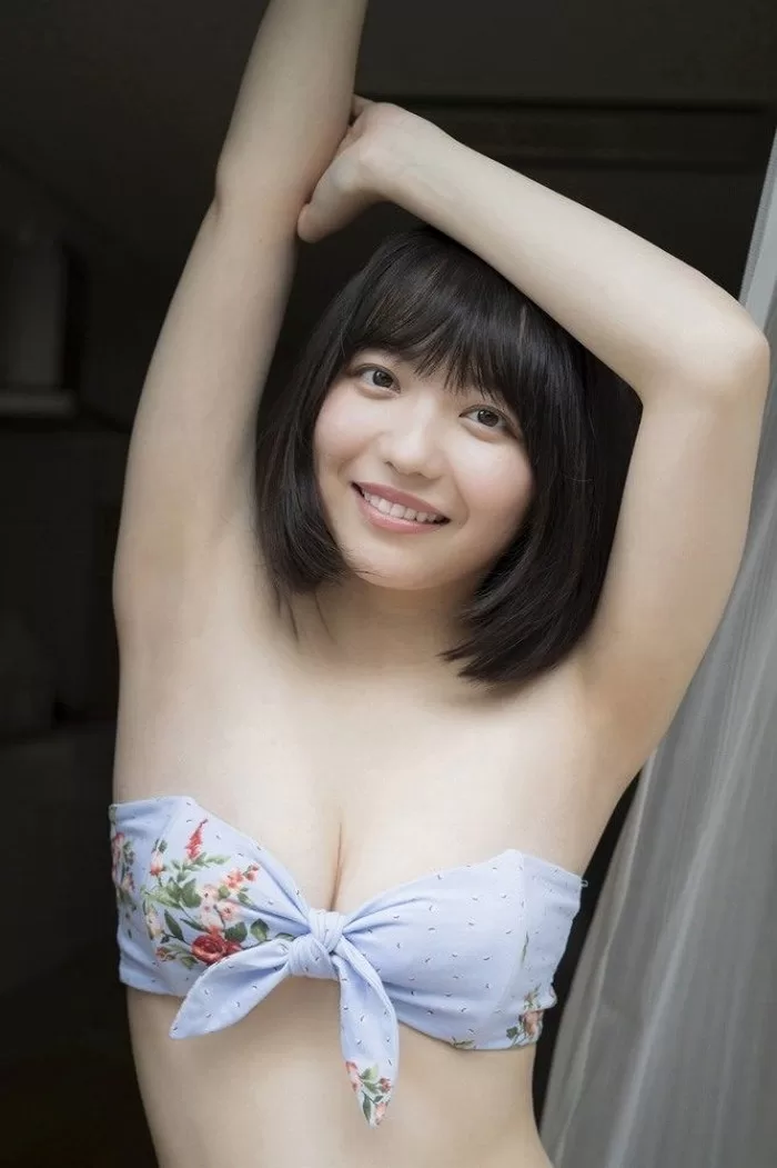 鈴木ゆうは 水着 ビキニ ランジェリー 下着 グラビア 写真集 ピアニスト ミスヤングマガジン2018ファイナリスト