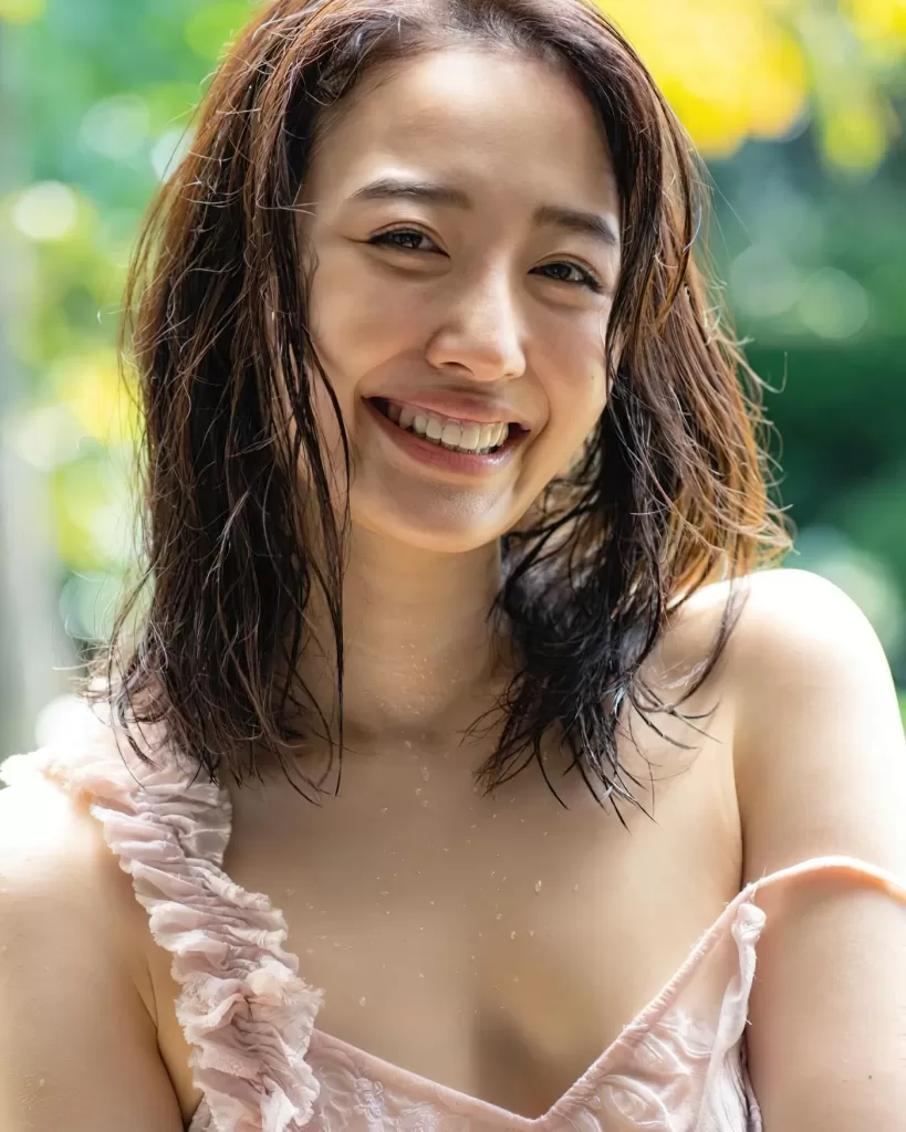 浦まゆ　透け　乳首　ヌード　エロ