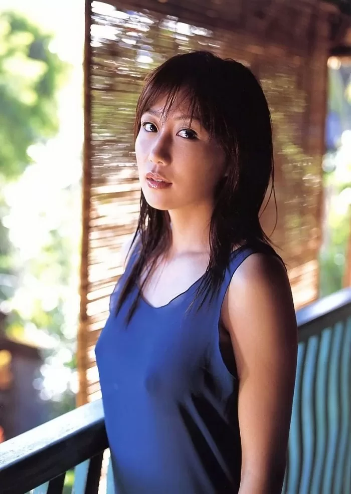 瀬戸由衣 ヘアヌード ヌード 濡れ場 水着 ビキニ ランジェリー 下着 グラビア 写真集 AV女優