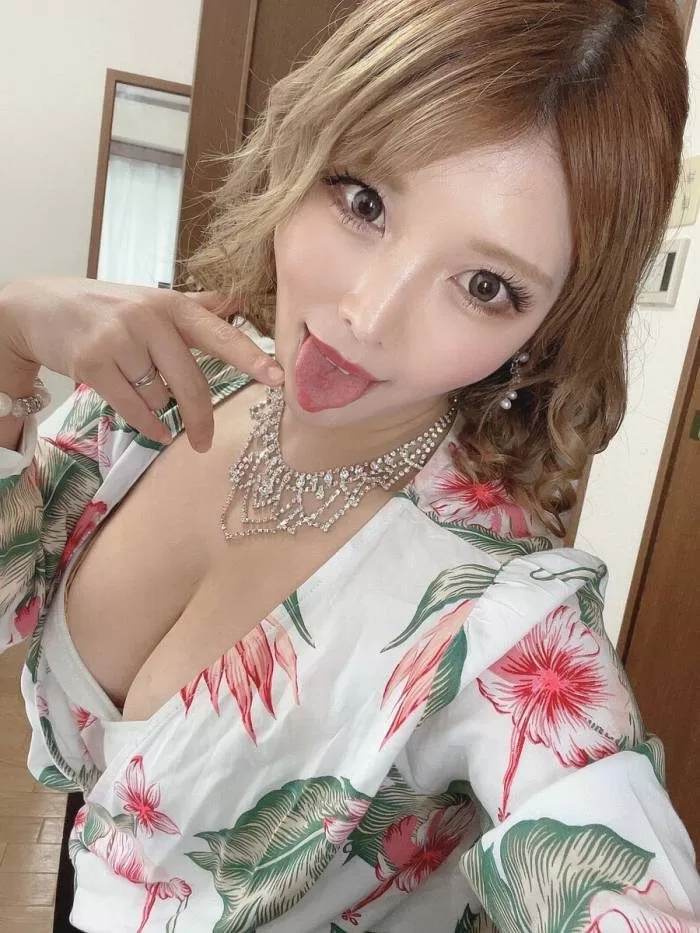 新村あかり ヘアヌード ヌード 濡れ場 水着 ビキニ ランジェリー 下着 グラビア 写真集 AV女優