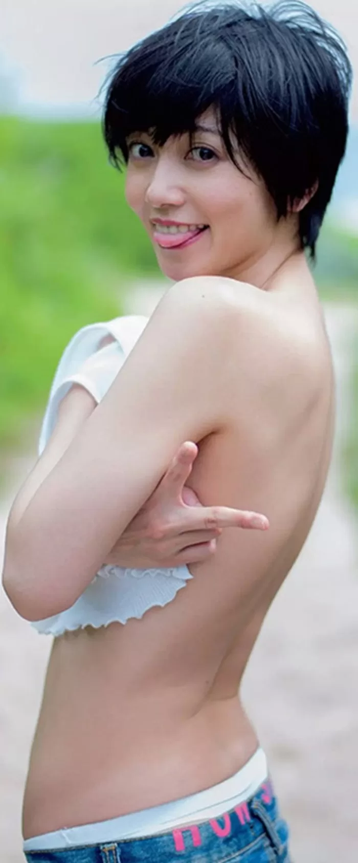 遠藤久美子 ヌード 濡れ場 水着 ビキニ ランジェリー 下着 グラビア 写真集