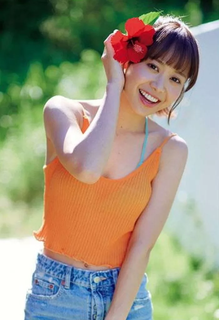 仲川瑠夏 水着 ビキニ ランジェリー 下着 グラビア 写真集 FRUITS ZIPPER ふるっぱー