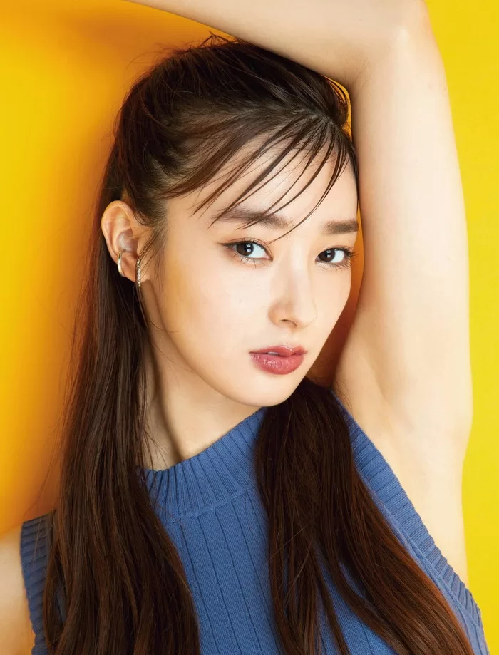 宮本茉由 水着 ビキニ ランジェリー 下着 グラビア 写真集 ミス実践女子 CanCam