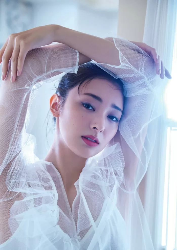 宮本茉由 水着 ビキニ ランジェリー 下着 グラビア 写真集 ミス実践女子 CanCam