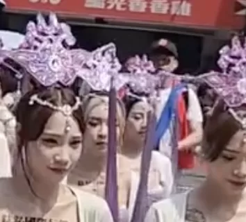 謎の巨乳美女達が台湾に現れてしまうｗｗｗｗｗ