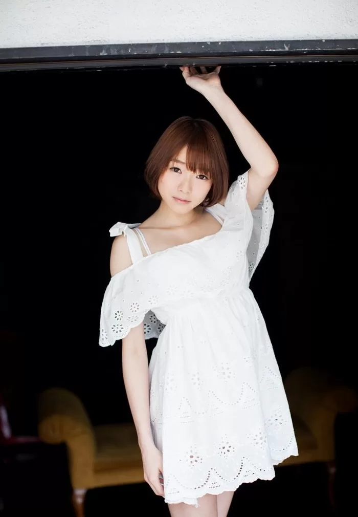 涼川絢音 ヘアヌード ヌード 濡れ場 水着 ビキニ ランジェリー 下着 グラビア 写真集 AV女優