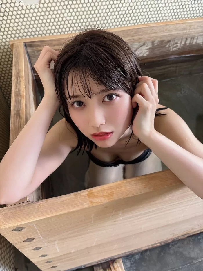 伊織ふう香 水着 ビキニ ランジェリー 下着 グラビア 写真集 Peel the Apple 乃上ふう香 しろもん