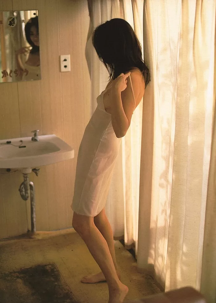 松田いちほ 松田一穂 ヘアヌード ヌード 濡れ場 水着 ビキニ ランジェリー 下着 グラビア 写真集 AV女優 ヌードモデル