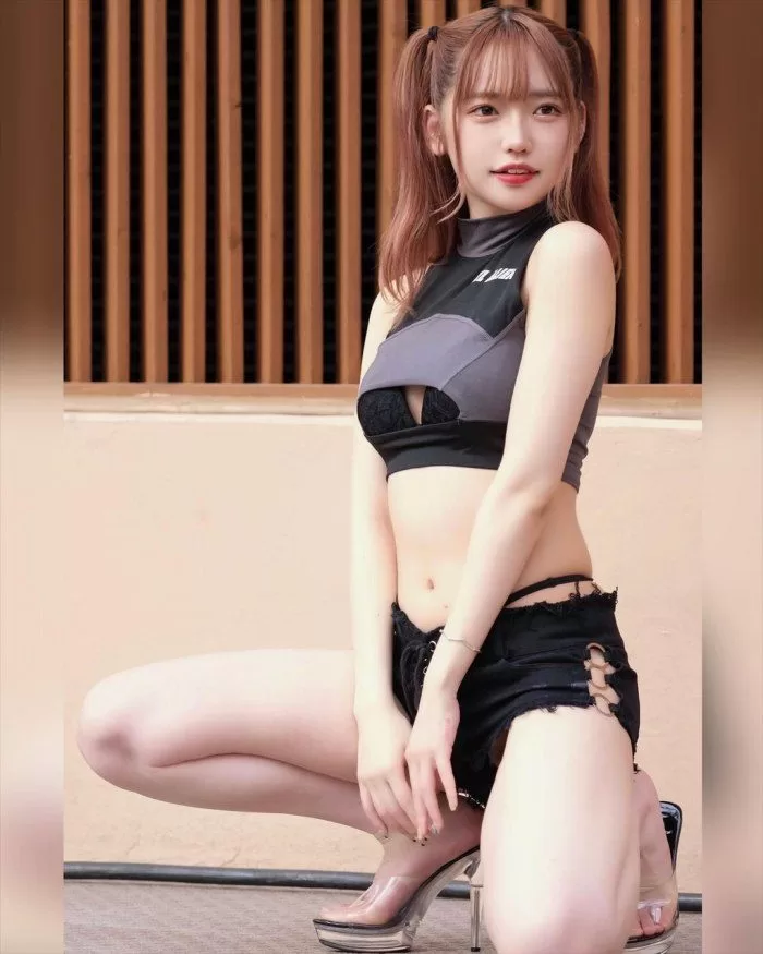 戸田ころね 水着 ビキニ ランジェリー 下着 グラビア 写真集 ja惹句ck atMe BLACKNAZARENE ONE BY ONE JILLASTED LOBBYTODDY