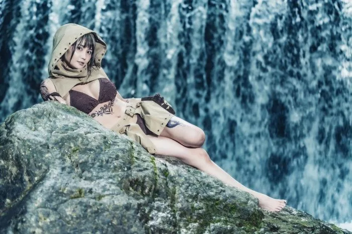 赤羽もも 水着 ビキニ ランジェリー 下着 グラビア 写真集 コスプレ サバゲ 野球 バッティング ポーカー アニメソング DJ