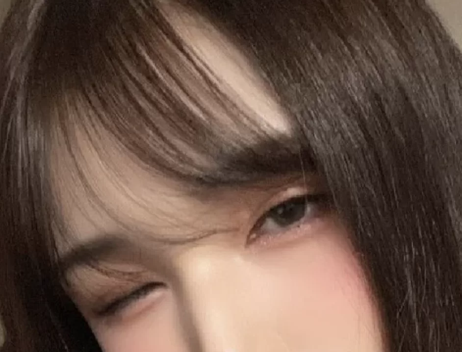 【画像】この子に竿舐められたら勃起する？