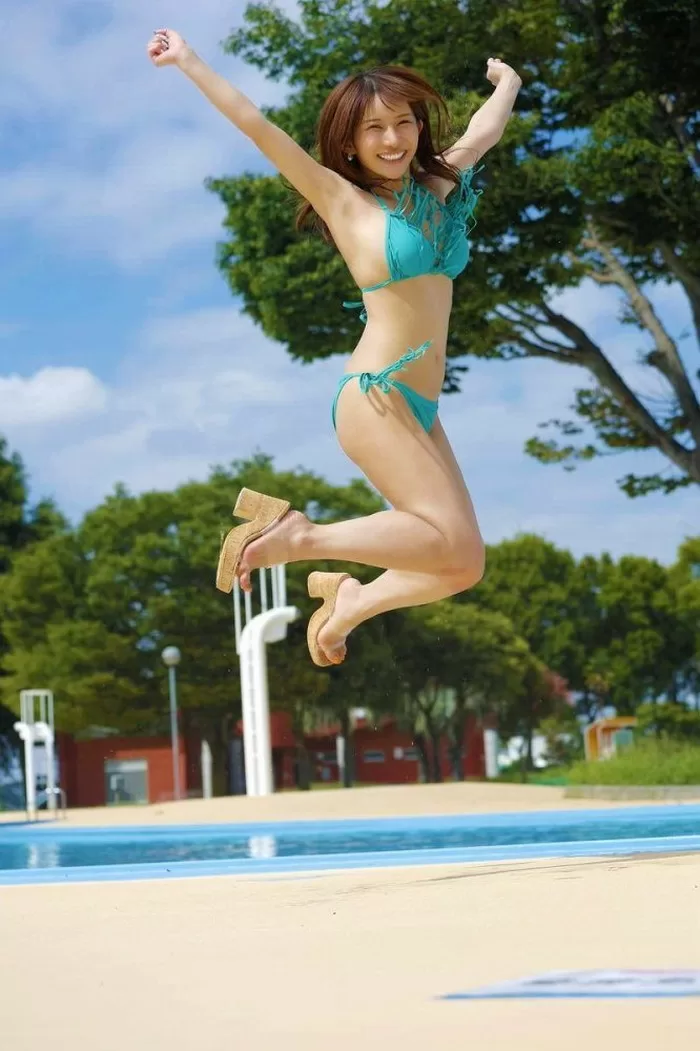 琴井ありさ ヌード 濡れ場 水着 ビキニ ランジェリー 下着 グラビア 写真集 撮影会