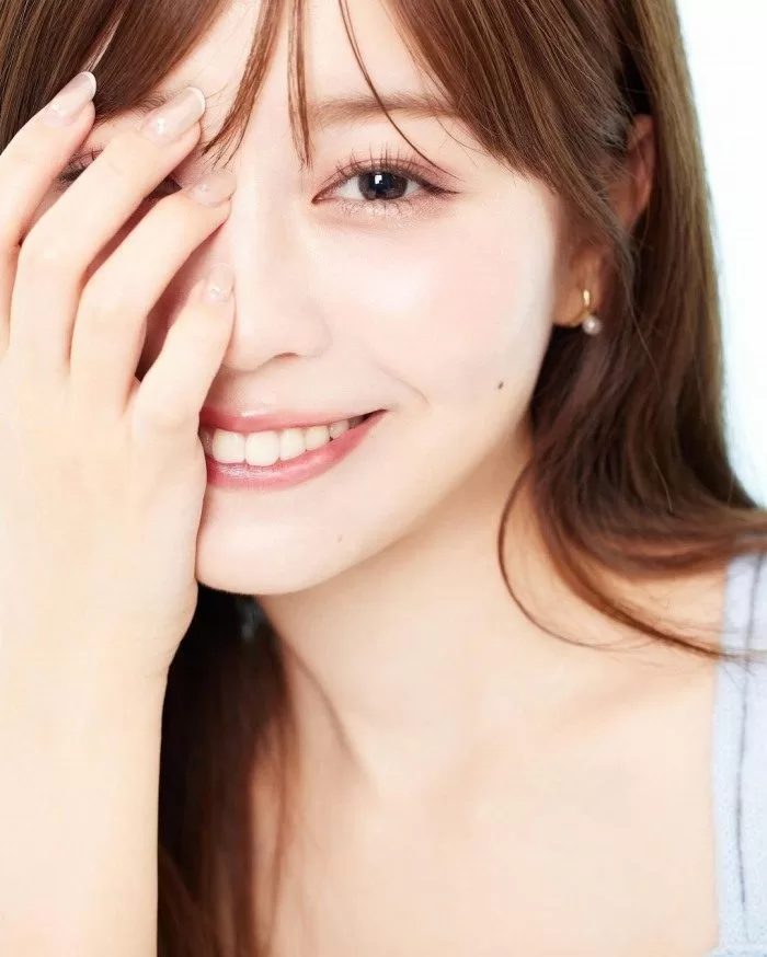石崎日梨 水着 ビキニ ランジェリー 下着 グラビア 写真集