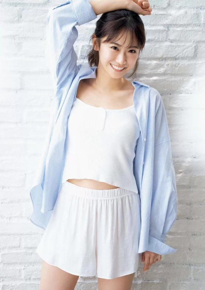 嶺百花 水着 ビキニ ランジェリー 下着 グラビア 写真集 第53回ミス日本コンテスト 準グランプリ 水の天使受賞 お天気リポーター テレビ東京 アナウンサー テレ東 女子アナ