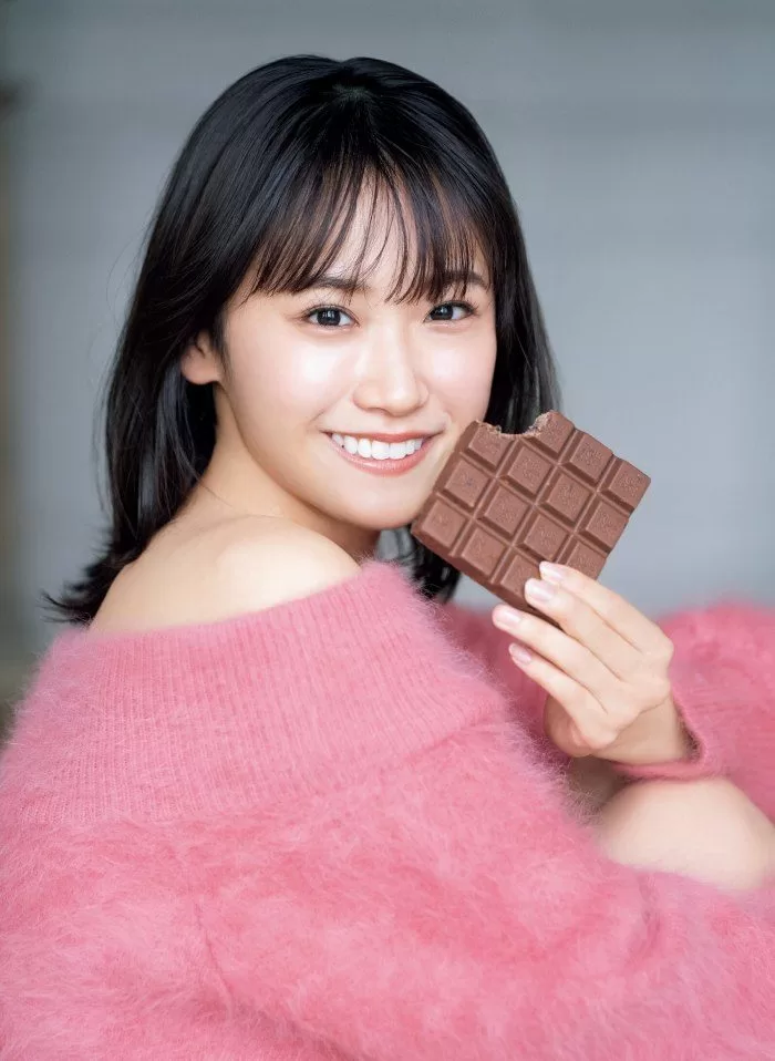 嶺百花 水着 ビキニ ランジェリー 下着 グラビア 写真集 第53回ミス日本コンテスト 準グランプリ 水の天使受賞 お天気リポーター テレビ東京 アナウンサー テレ東 女子アナ