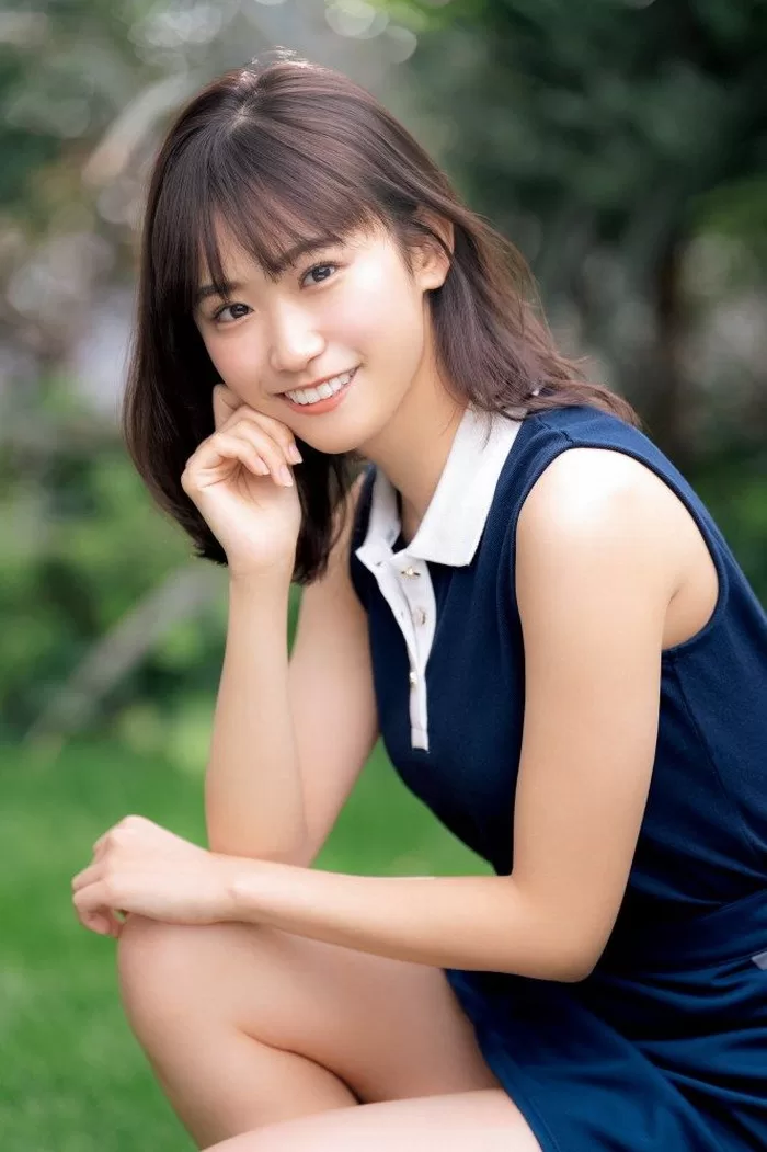 嶺百花 水着 ビキニ ランジェリー 下着 グラビア 写真集 第53回ミス日本コンテスト 準グランプリ 水の天使受賞 お天気リポーター テレビ東京 アナウンサー テレ東 女子アナ