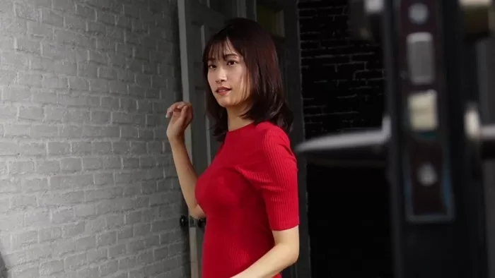 嶺百花 水着 ビキニ ランジェリー 下着 グラビア 写真集 第53回ミス日本コンテスト 準グランプリ 水の天使受賞 お天気リポーター テレビ東京 アナウンサー テレ東 女子アナ