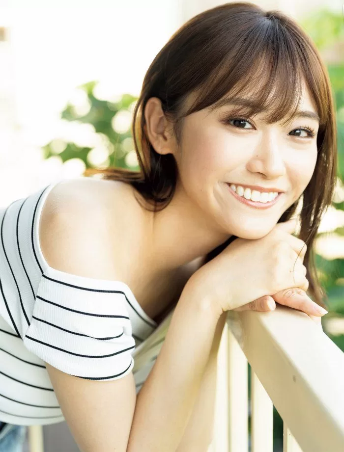嶺百花 水着 ビキニ ランジェリー 下着 グラビア 写真集 第53回ミス日本コンテスト 準グランプリ 水の天使受賞 お天気リポーター テレビ東京 アナウンサー テレ東 女子アナ